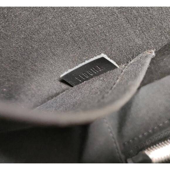 Louis Vuitton Monogram Shelton Pristine - Picture 7 of 8